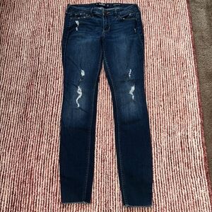 Hollister Skinny Jeans Dark Blue Wash Size 7L 28 Waist 33 Length